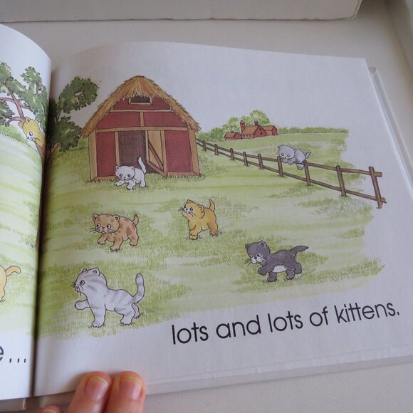 My "k" Book My First Steps To Reading WHITE BOOK Hardcover Alphabet Series - Picture 4 of 12